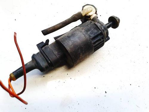 Used Washer pump Washer pump VW PASSAT B7 (362) 1.6 TDI (105 hp) 34879412 34879412