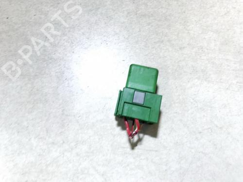 other-opel-zafira-a-mpv-t98-1999-2000-2001-2002-2003-2004-2005-2006-33071158 main image