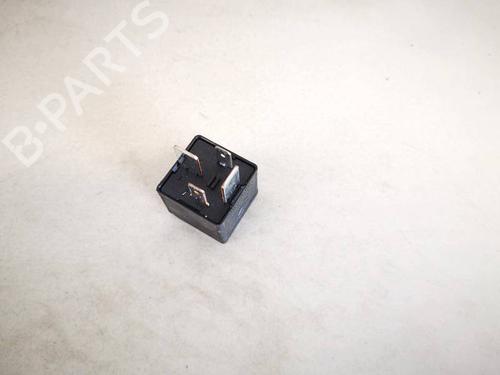 Electronic sensor VW PHAETON (3D1, 3D2, 3D3, 3D4, 3D6, 3D7, 3D8, 3D9) 3.2 V6 | BP32941179M84 - Image 2