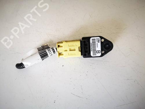 Used Electronic module Electronic module TOYOTA COROLLA Verso (ZER_, ZZE12_, R1_) 2.2 D-4D (AUR10_, AUR10R) (136 hp) 32581592 32581592