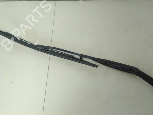 Used Front windshield wiper arm Front windshield wiper arm ALFA ROMEO 156 (932_) 1.9 JTD (932B2) (105 hp) 33525529 33525529