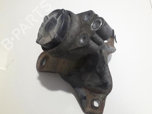 Used Engine mount Engine mount FORD FOCUS I (DAW, DBW) 1.6 16V (100 hp) 33506966 33506966