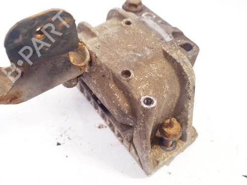 Engine mount VW GOLF V (1K1) 1.9 TDI | BP33565147M89 - Image 2