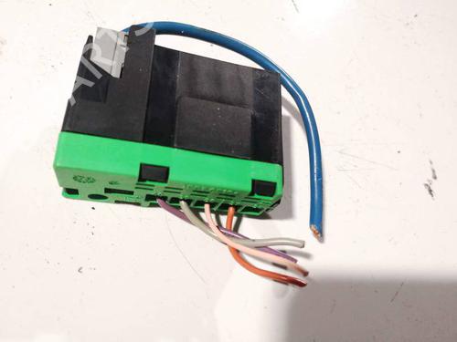 Fuse box CITROËN C5 III (RD_) 2.0 HDi (RDRHD8, RDRHDJ, RDRHR8, RDRHRJ) | BP32579661E1