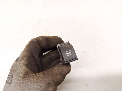 switch-vw-passat-b6-3c2-2005-2006-2007-2008-2009-2010-2011-32533311 main image