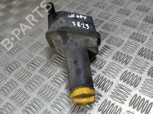 Used Power steering reservoir Power steering reservoir 35689733 35689733