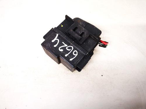 Used Fuse box Fuse box FORD TRANSIT Van (FA_ _) 2.0 DI (FAE_, FAF_, FAG_) (86 hp) 33078966 33078966