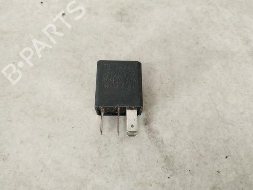 Used Electronic sensor Electronic sensor OPEL ZAFIRA / ZAFIRA FAMILY B (A05) 1.9 CDTI (M75) (150 hp) 33080153 33080153