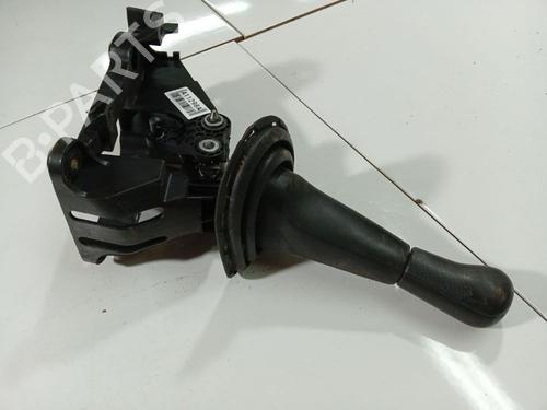 Used Gear lever Gear lever TOYOTA YARIS (_P9_) 1.3 4WD (NCP95) (87 hp) 34750374 34750374