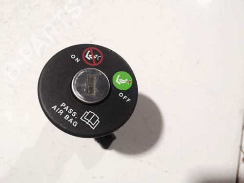 Used Switch FIAT STILO (192_) 1.9 JTD (192_XE1A) (115 hp) 32566954