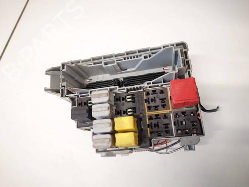fuse-box-opel-meriva-a-mpv-x03-2003-2004-2005-2006-2007-2008-2009-2010-32937624 main image