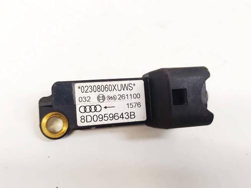 Used Electronic module Electronic module TOYOTA RAV 4 III (_A3_) 2.2 D 4WD (ALA30_, ALA30R) (136 hp) 32533519 32533519