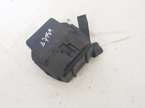 Used Fuse box Fuse box NISSAN MICRA II (K11) 1.5 D (57 hp) 32880363 32880363