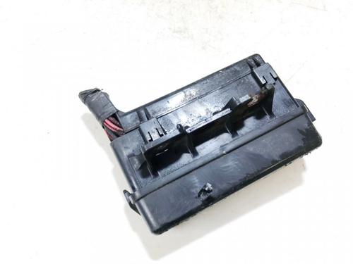 Used Fuse box Fuse box 33519574 33519574