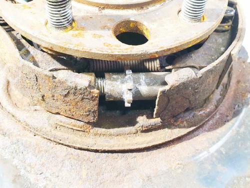 Used Hand brake Hand brake 35334779 35334779