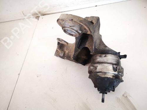Used Engine mount Engine mount VW PASSAT B5 Variant (3B5) 1.9 TDI (115 hp) 32941115 32941115
