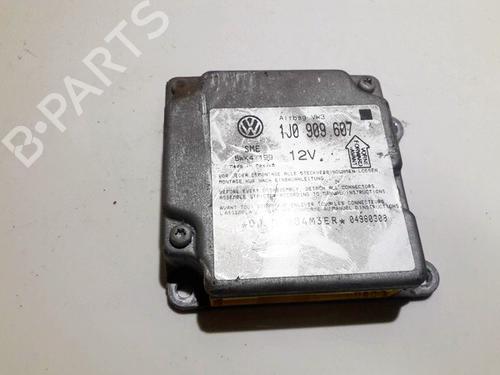 Airbag styreenhed Airbag styreenhed VW PASSAT B5 Variant (3B5) 1.9 TDI (110 hp) 33102707 33102707