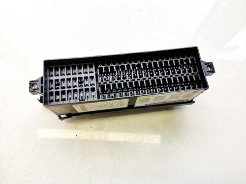 Used Fuse box Fuse box VW JETTA IV (162, 163, AV3, AV2) 1.4 TSI (122 hp) 33064112 33064112