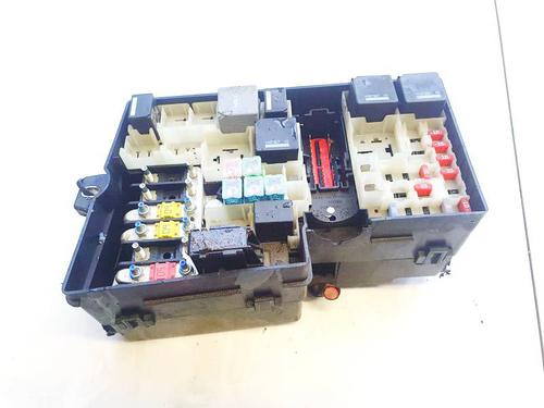 Used Fuse box FORD FOCUS II (DA_, HCP, DP) 1.6 Ti (115 hp) 32931805