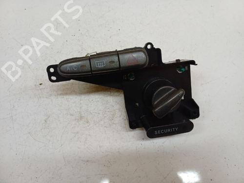 Advarselskontakt Advarselskontakt TOYOTA YARIS (_P1_) 1.3 (NCP10, SCP12_) (86 hp) 37009971 37009971