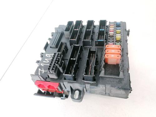 Used Fuse box Fuse box OPEL SIGNUM Hatchback (Z03) 2.2 DTI (F48) (125 hp) 32878864 32878864