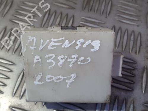 Used Electronic module Electronic module TOYOTA AVENSIS (_T25_) 2.0 D-4D (ADT250_, ADT250R) (126 hp) 33495488 33495488