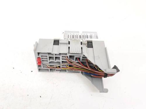 fuse-box-opel-meriva-a-mpv-x03-2003-2004-2005-2006-2007-2008-2009-2010-32953108 main image