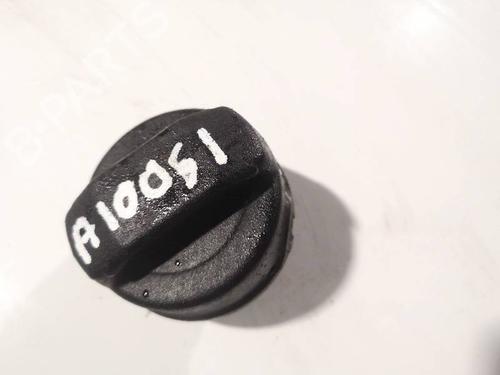 fuel-cap-audi-100-c4-avant-4a5-1990-1991-1992-1993-1994-35102795 main image