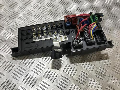 Used Fuse box Fuse box VOLVO V70 II (285) 2.4 (170 hp) 33494429 33494429