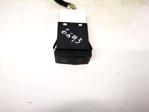 Used Switch Switch AUDI A4 B5 (8D2) 1.9 TDI (110 hp) 35584586 35584586