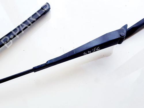 Used Front windshield wiper arm Front windshield wiper arm VW POLO Van Hatchback Van (6N1) 1.7 SDI (60 hp) 33520885 33520885