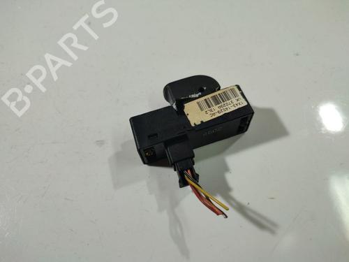 switch-jaguar-x-type-i-x400-2001-2002-2003-2004-2005-2006-2007-2008-2009-32533764 main image