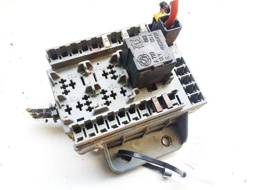 Used Fuse box Fuse box FIAT CROMA (194_) 1.9 D Multijet (194AXB1B) (120 hp) 32939302 32939302