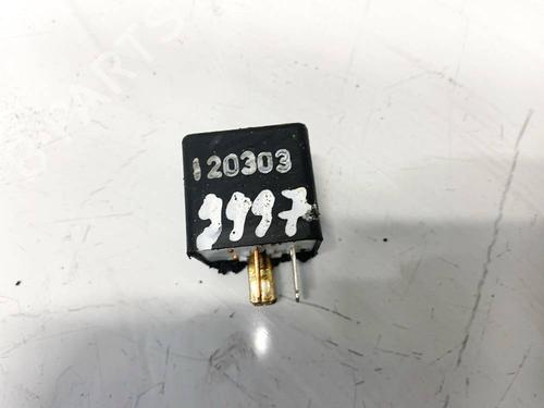 andre-audi-a4-b6-8e2-2000-2001-2002-2003-2004-2005-32600791 main image