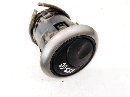 air-vent-nissan-note-e11-ne11-2005-2006-2007-2008-2009-2010-2011-2012-2013-32952278 main image