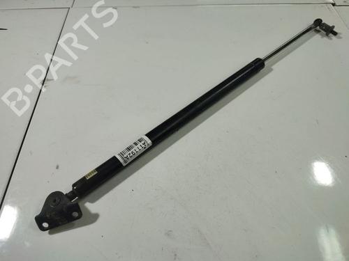 tailgate-lift-support-mitsubishi-grandis-na_w-2003-2004-2005-2006-2007-2008-2009-2010-2011-34803432 main image