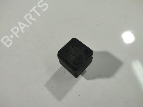Used Electronic sensor Electronic sensor TOYOTA AVENSIS VERSO (_M2_) 2.0 D (CLM20_, CLM20R) (116 hp) 32540957 32540957