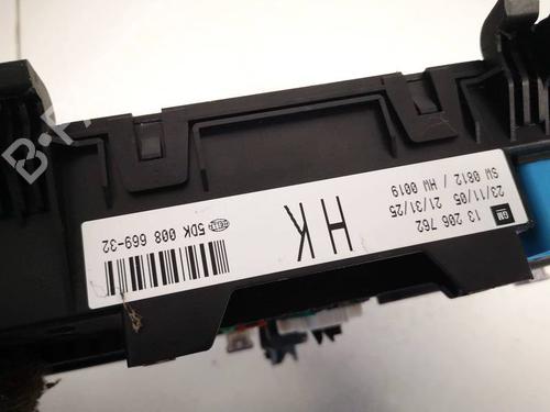Fuse box OPEL ASTRA H (A04) 1.7 CDTI (L48) | BP32616059E1 - Image 2