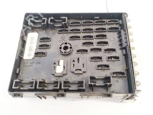 Used Fuse box Fuse box PEUGEOT 407 (6D_) 1.6 HDi 110 (6D9HZC, 6D9HYC) (109 hp) 34050352 34050352