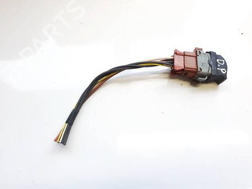 switch-renault-scenic-ii-jm01_-2003-2004-2005-2006-2007-2008-2009-2010-32573375 main image