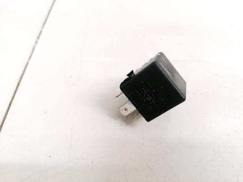 Used Electronic sensor Electronic sensor MERCEDES-BENZ A-CLASS (W168) A 170 CDI (168.008) (90 hp) 33088565 33088565