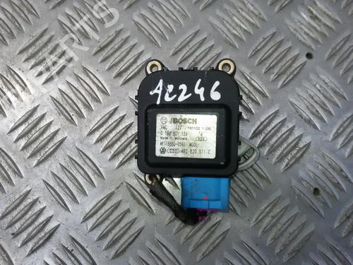 electronic-module-audi-a6-c5-4b2-4b4-1997-1998-1999-2000-2001-2002-2003-2004-2005-33505313 main image