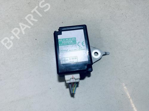 Used Electronic module Electronic module LEXUS IS II (_E2_) 220d (ALE20) (177 hp) 35639964 35639964