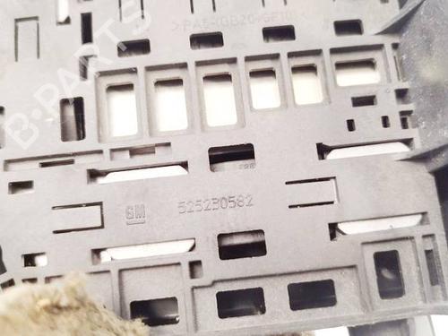 Fuse box OPEL INSIGNIA A (G09) 2.0 CDTI (68) | BP34050390E1 - Image 3