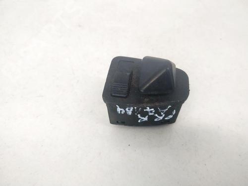 Comando specchietti Comando specchietti BMW 3 Touring (E46) 320 d (136 hp) 35426592 35426592