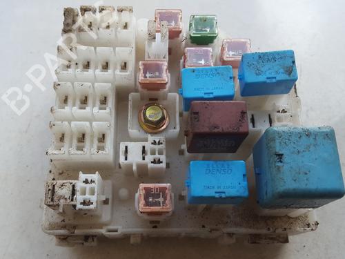 Used Fuse box Fuse box TOYOTA RAV 4 II (_A2_) 2.0 D 4WD (CLA20_, CLA21_, CLA20R, CLA21R) (116 hp) 33517273 33517273