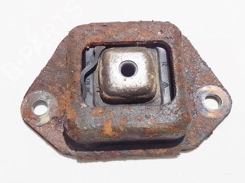 Used Engine mount Engine mount CITROËN C5 II (RC_) 2.0 HDi (RCRHRH) (136 hp) 33104886 33104886