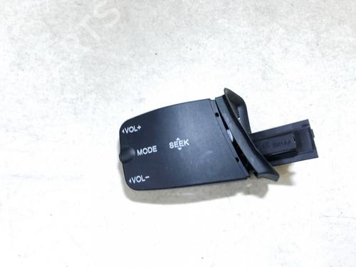 Used Steering wheel controls Steering wheel controls 35643202 35643202