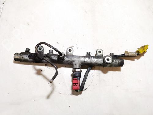 Used Injection rail Injection rail 35575265 35575265