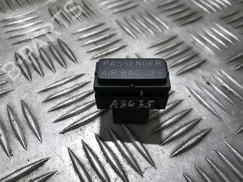 Used Switch Switch VW GOLF V (1K1) 1.4 FSI (90 hp) 33492727 33492727